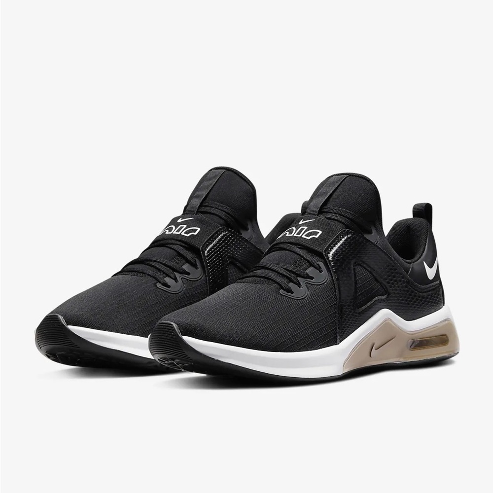 W Nike Air Max Bella TR 5 Black/White-Dk Smoke Grey
